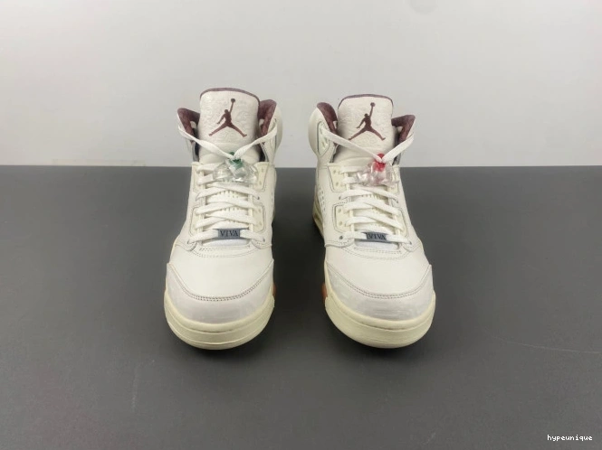 HYPE 5 Jordan Air HF8833-100 El Grito 0824